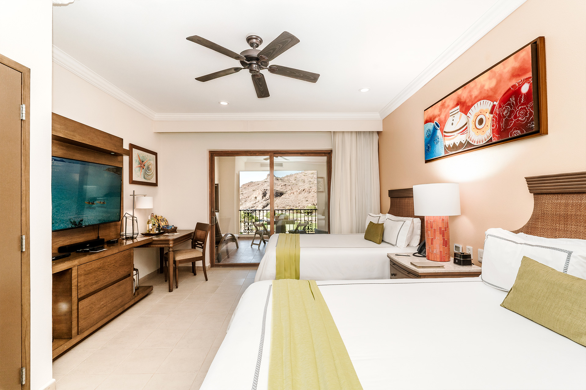 Deluxe Suite Premium Floor 
